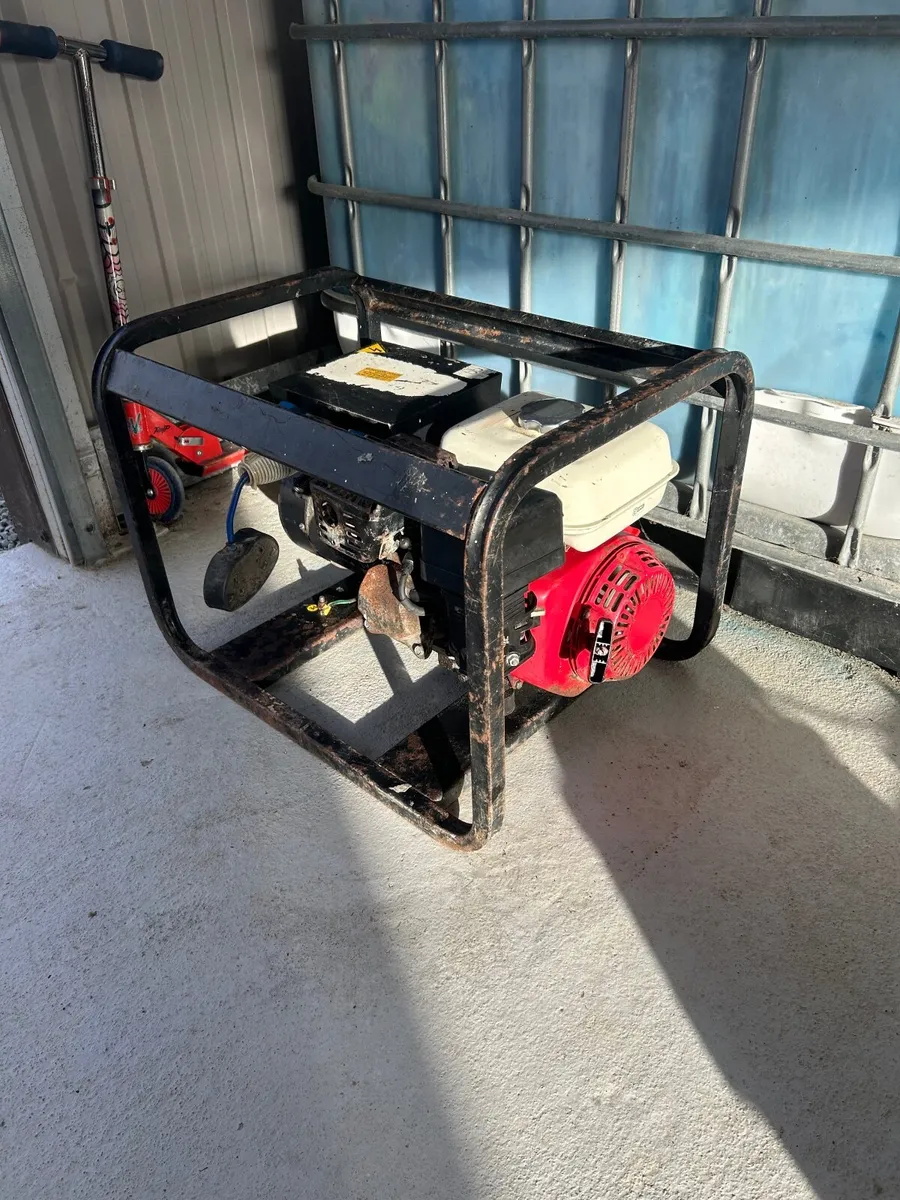 Honda generator - Image 2
