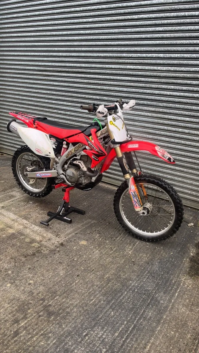 Honda CRF 450 - Image 1