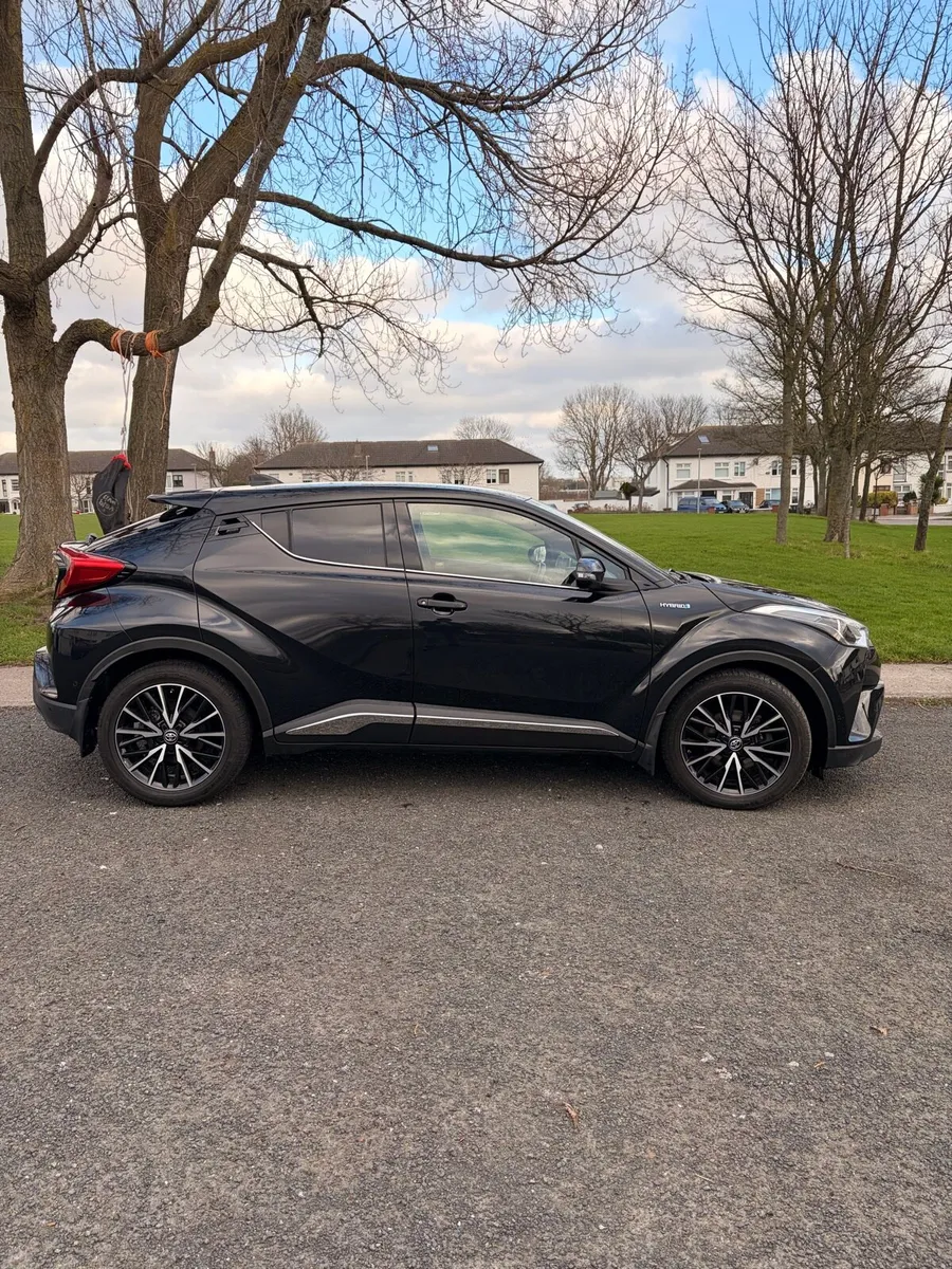 Toyota CHR - Image 1