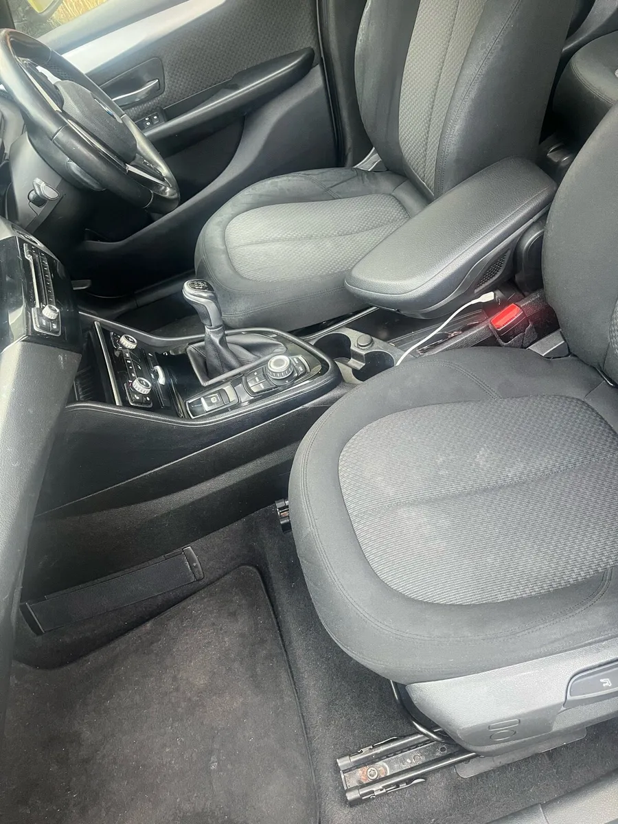 BMW 2 Series Active Tourer - Image 4