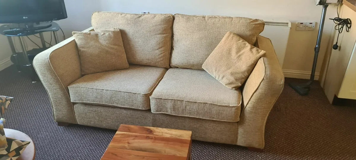2 Seater Couch - Image 2