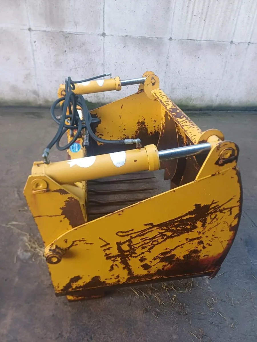 Johnston 5ft 2 - Image 2