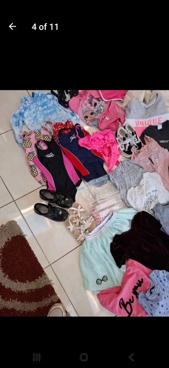 Girls clothes bundle age 7-8 - Image 3