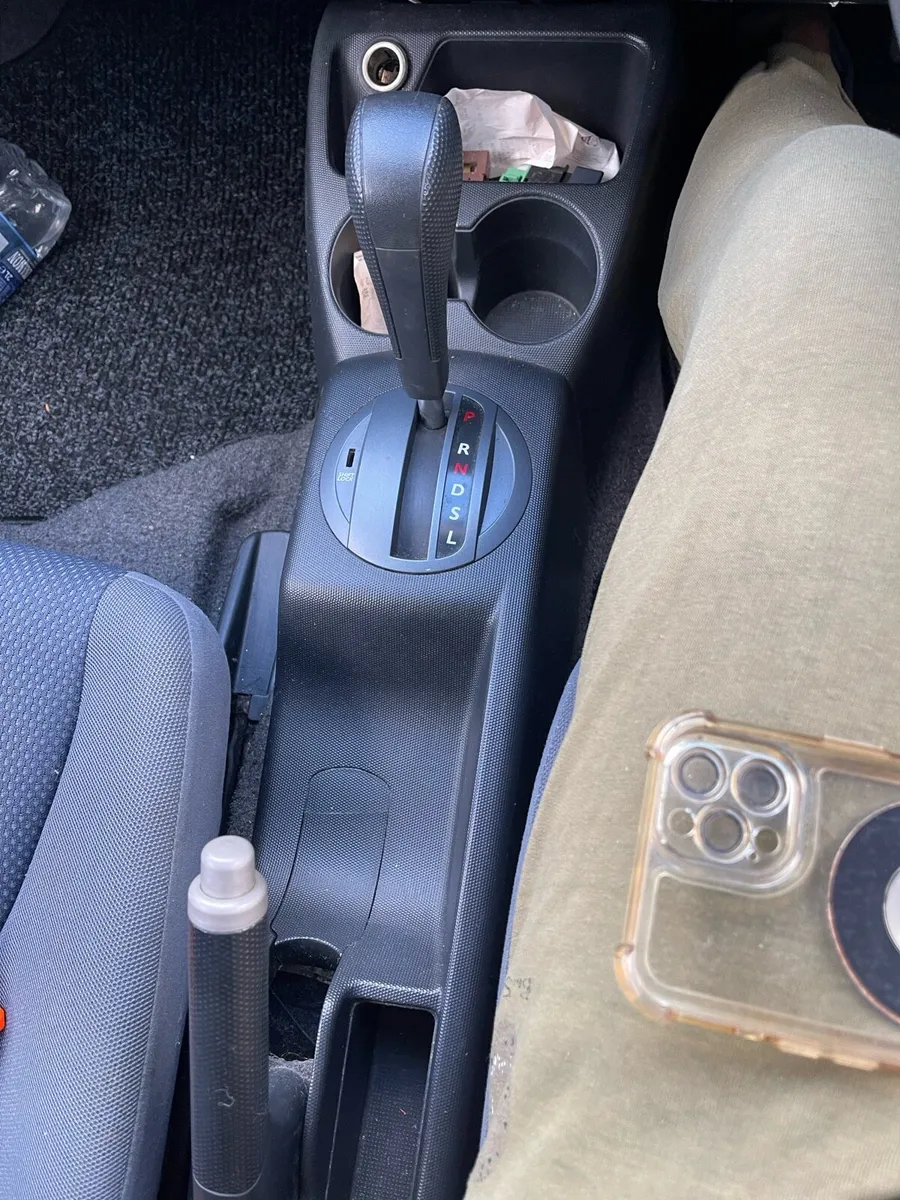 2004 Honda jazz automatic - Image 3