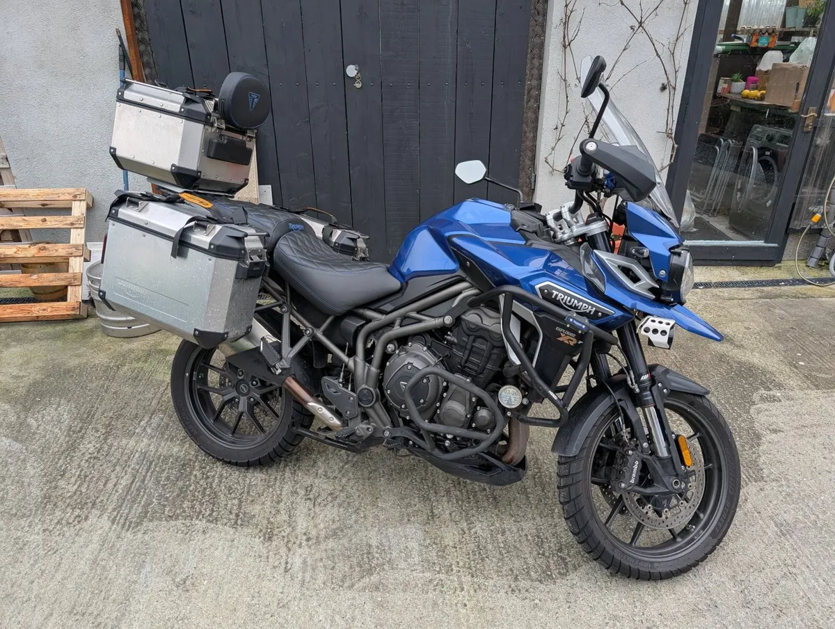 Triumph explorer 2017 - Image 1