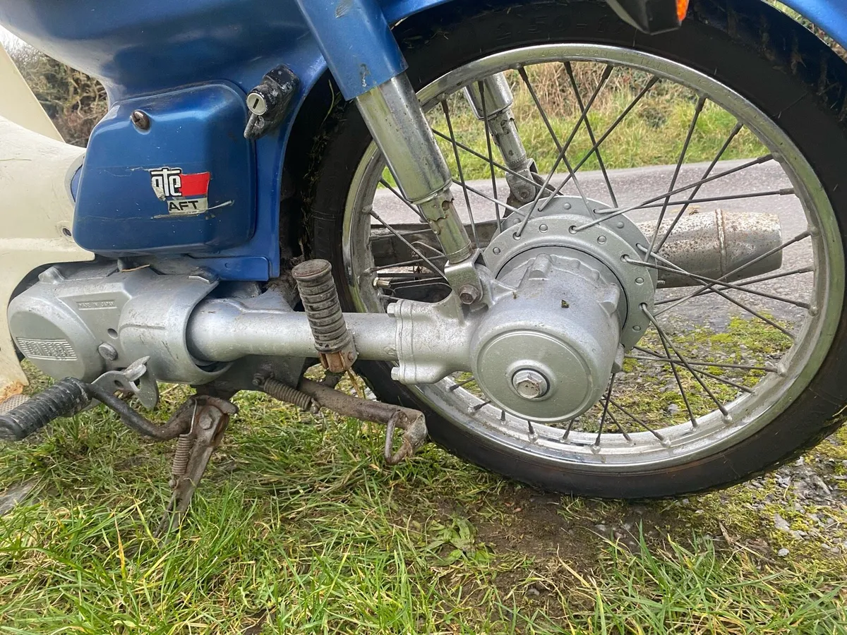 1989 Yamaha 80 townmate - Image 4