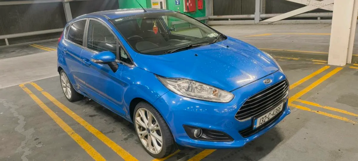 Ford Fiesta 1.5TDCI Zetec (75ps) 5 Door - Image 3