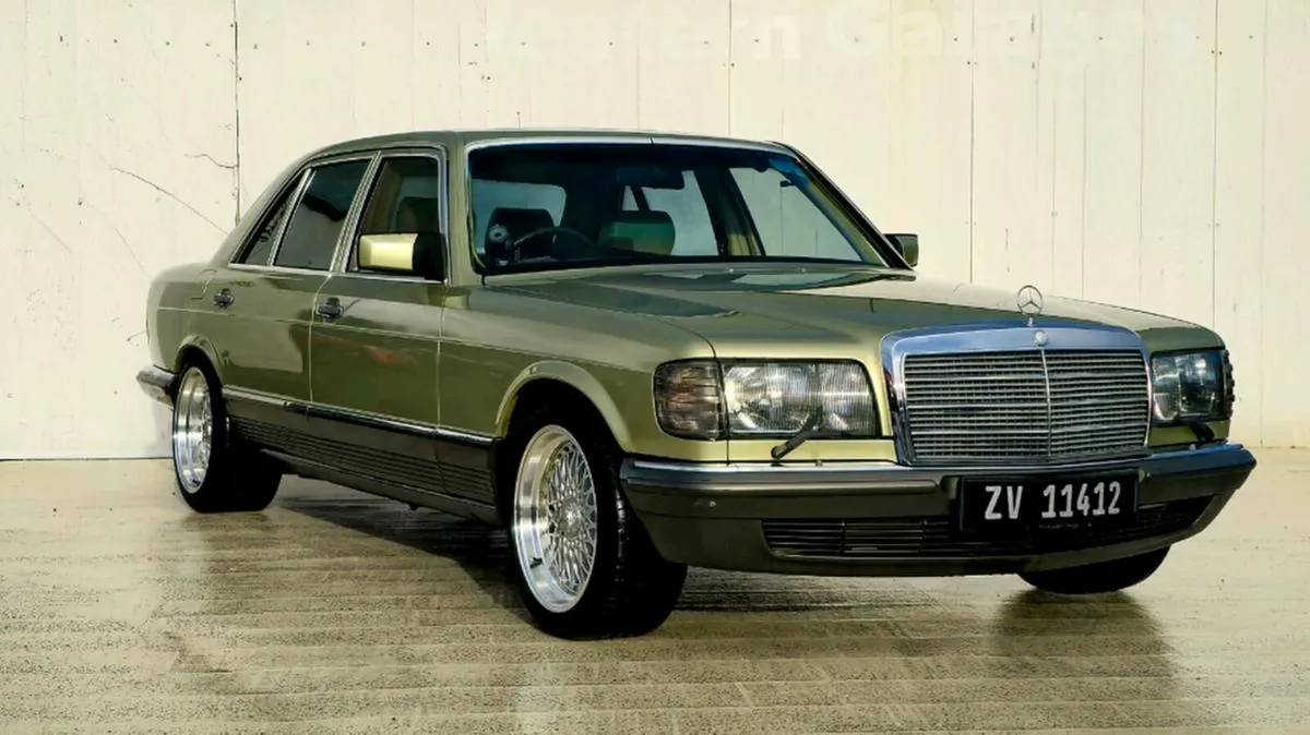 Mercedes SEL 500 long. A treat for the collector! - Image 1