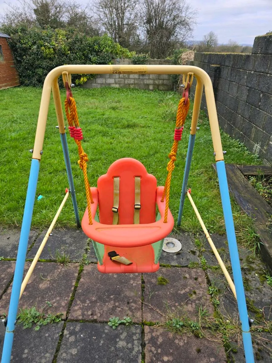 Kids swing - Image 2