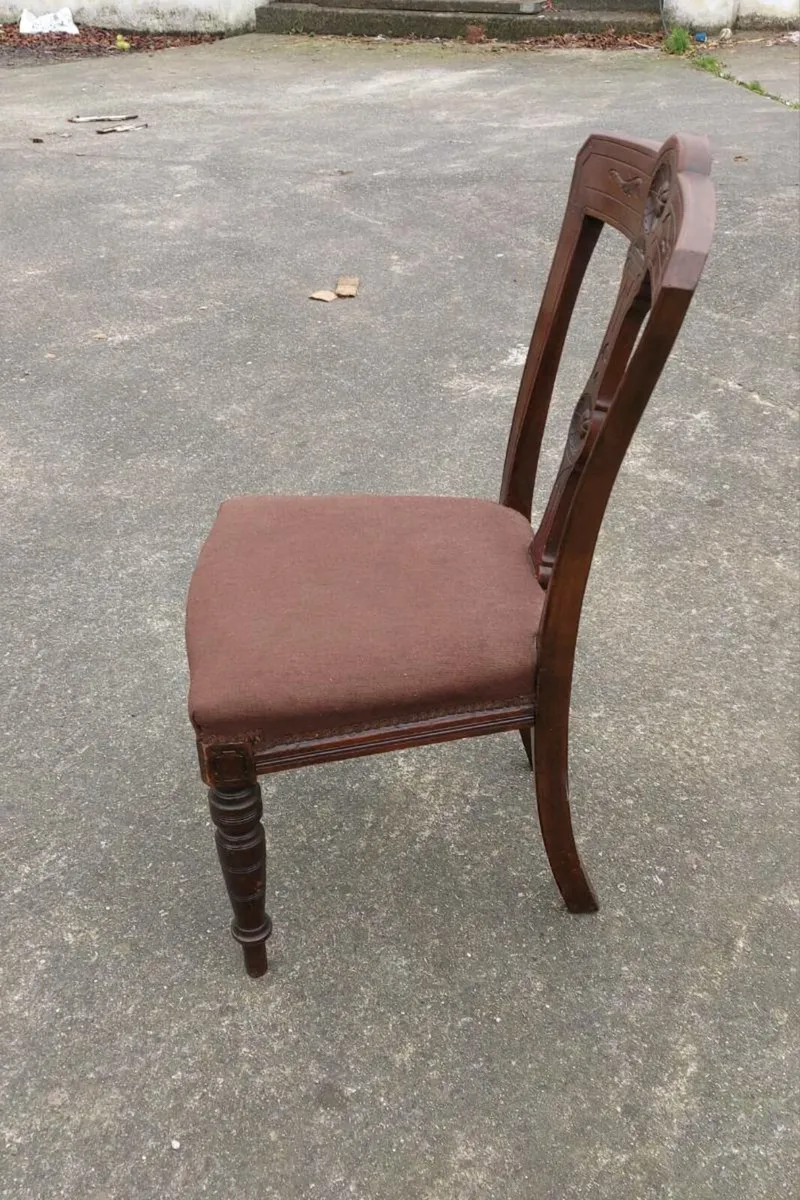 Single Victorian walnut dining chair - Image 2