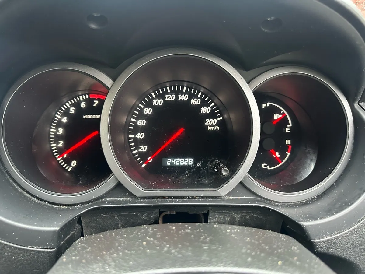 Suzuki Grand Vitara GV JB 3 DR - Image 2