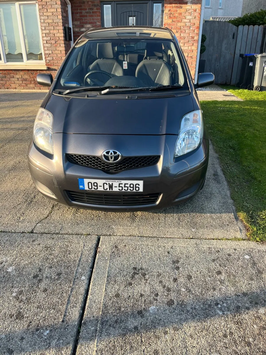 Toyota Yaris - Image 2