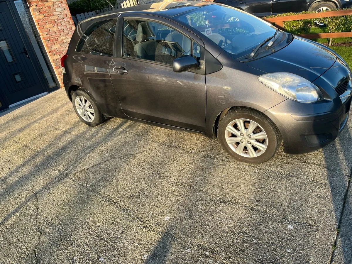 Toyota Yaris - Image 3