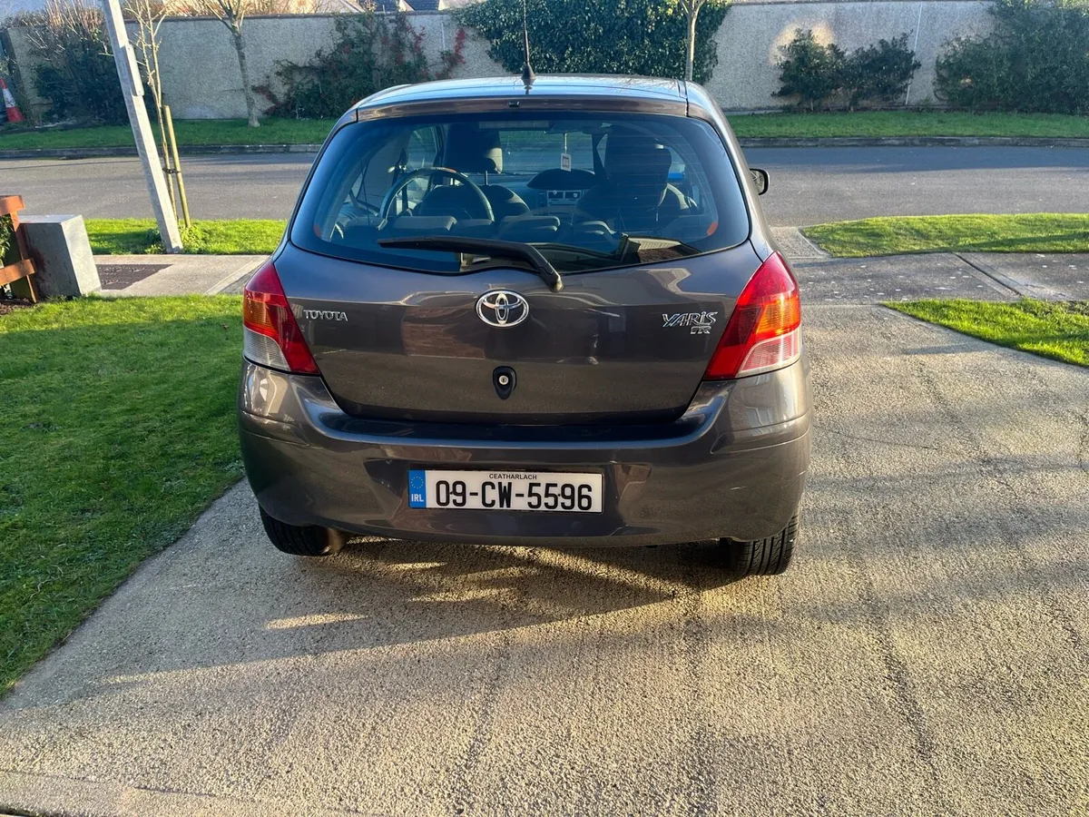 Toyota Yaris - Image 4