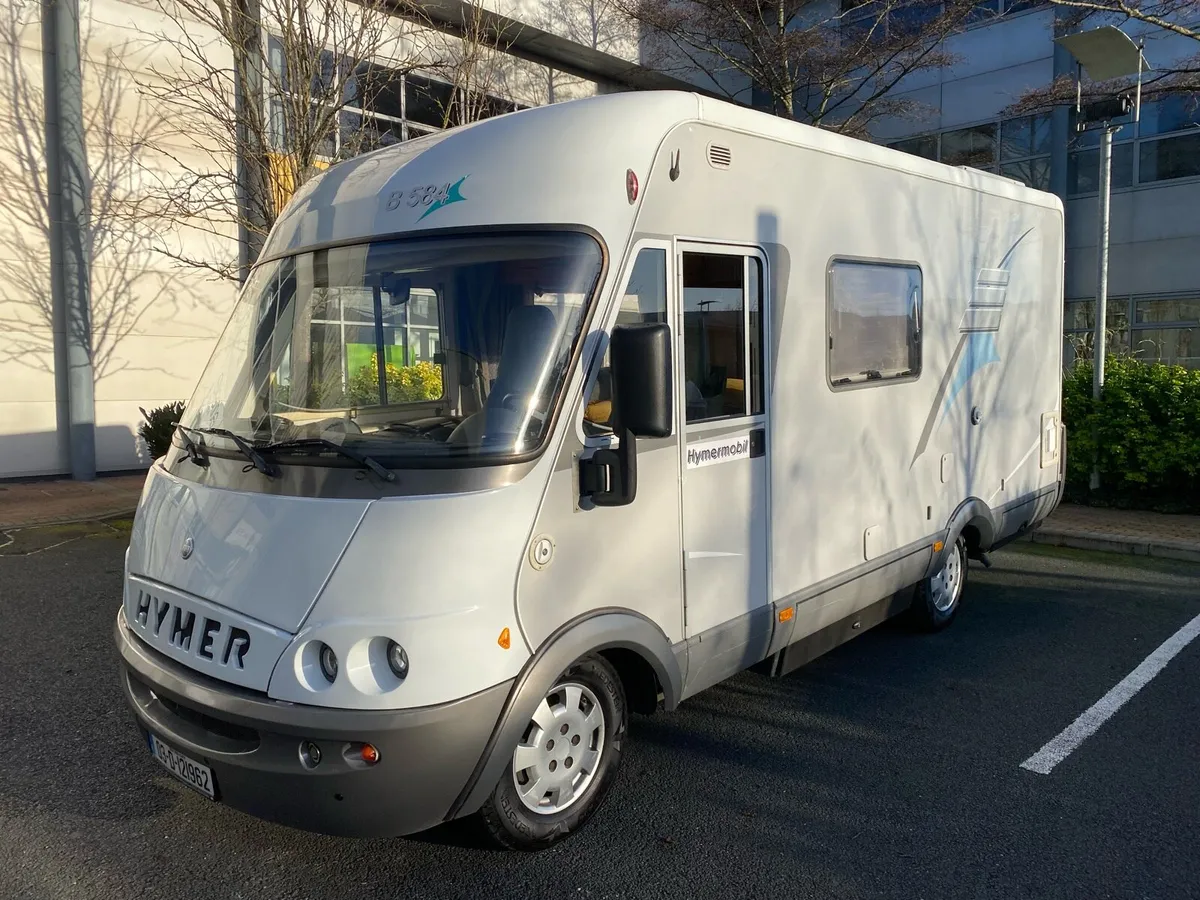 HYMER B584 AUTOMATIC A-CLASS LOW KMS - Image 3