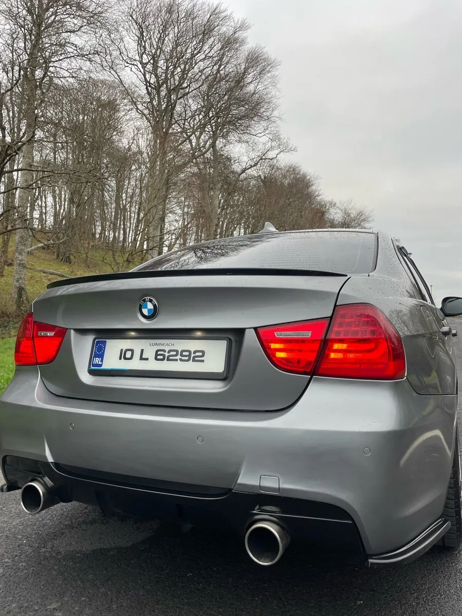 Grey BMW 3 Series M Sport - Image 2