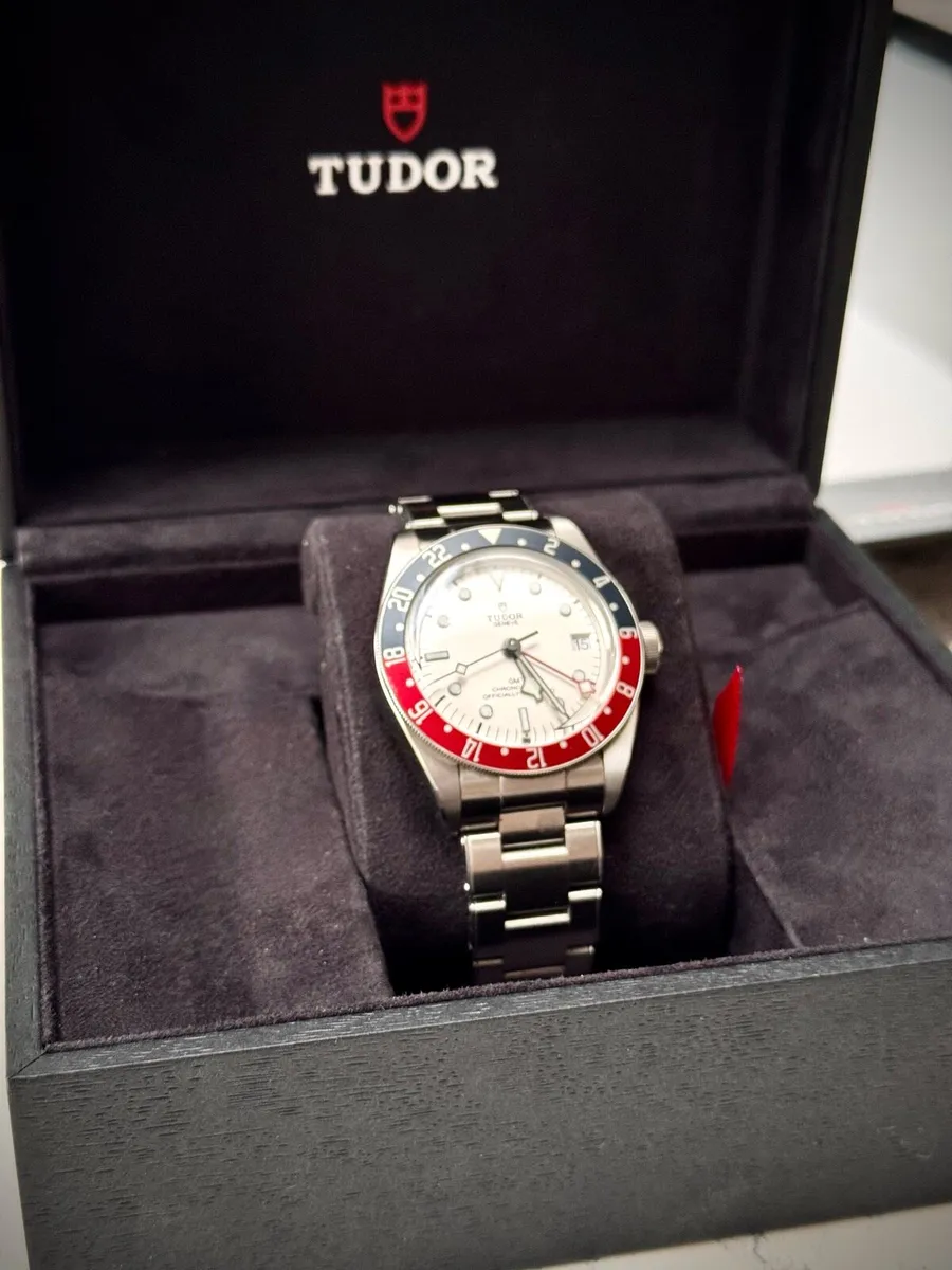Tudor Black Bay GMT, Pepsi with Opuline Dial - Image 2