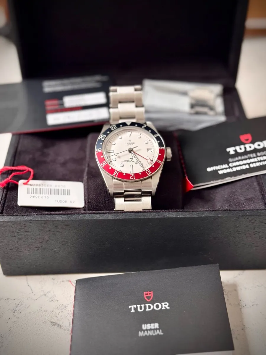 Tudor Black Bay GMT, Pepsi with Opuline Dial - Image 3