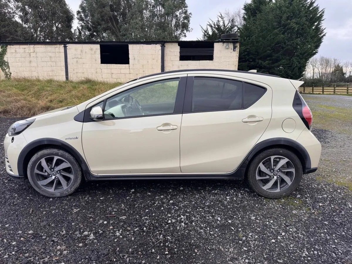 Toyota Aqua 2018 - Image 4