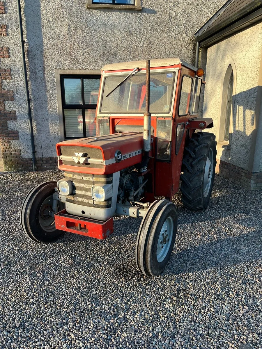 Massey Ferguson 135 - Image 1