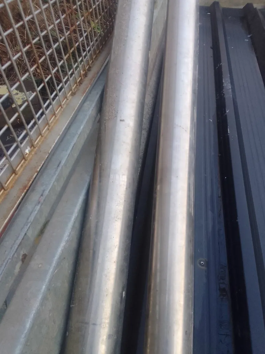 Stainless steel tubing - Image 1