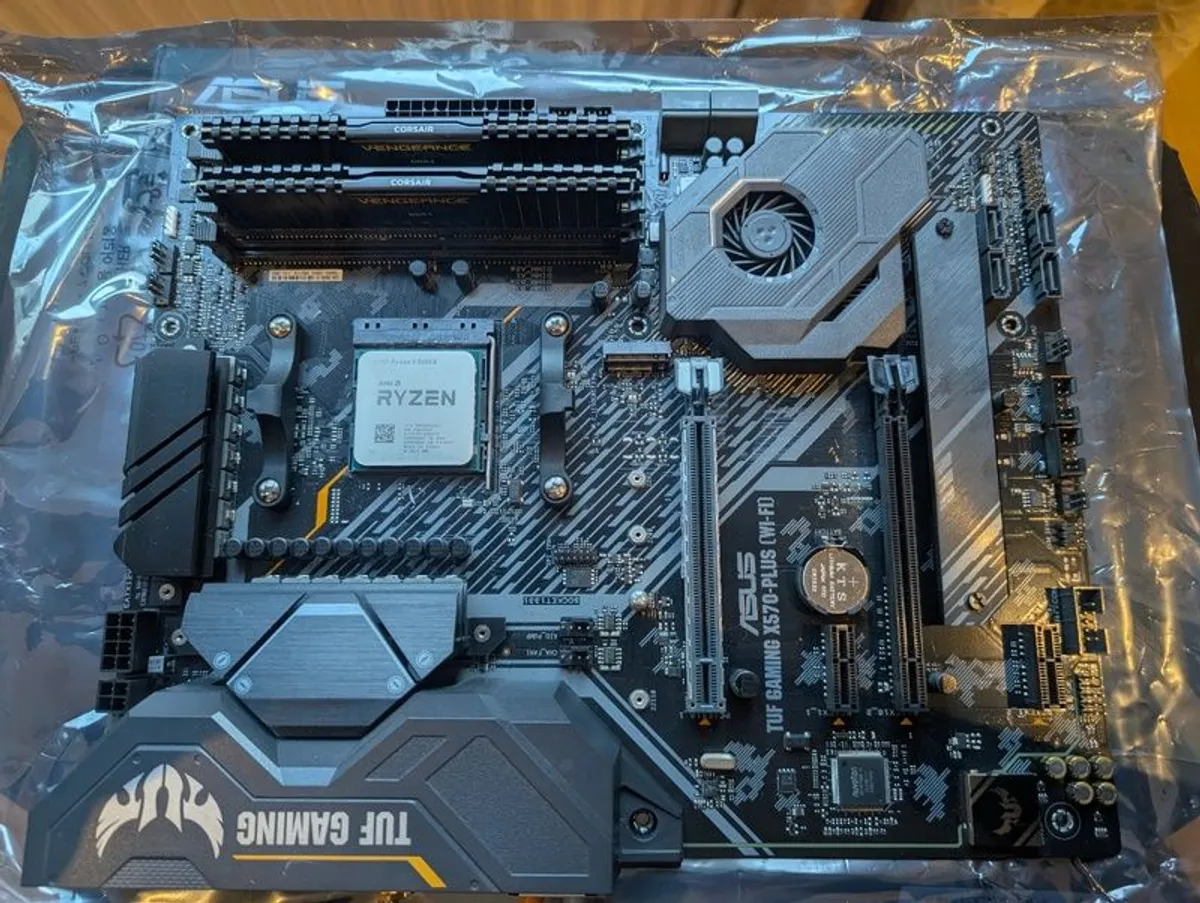 PC components for sale - Image 1