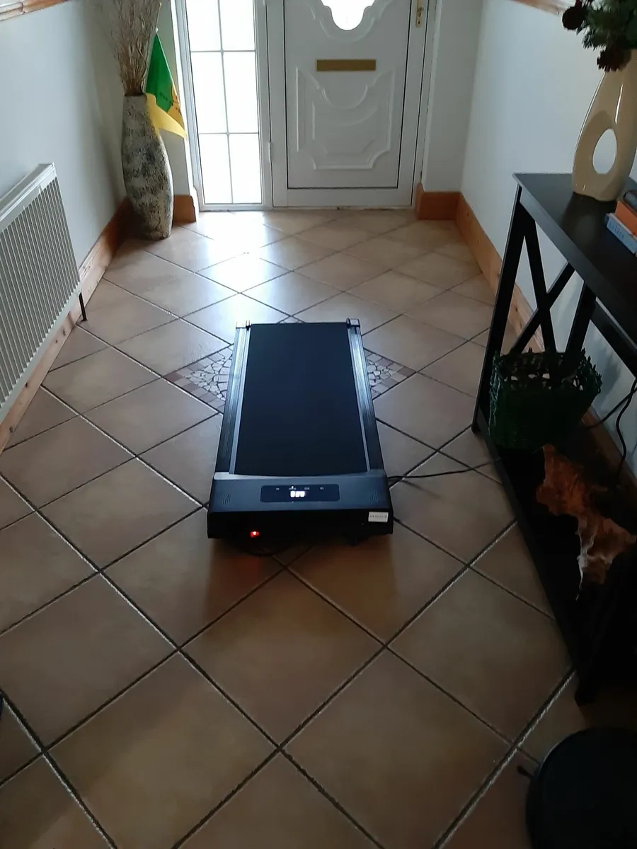 Walking pad/ treadmill - Image 1