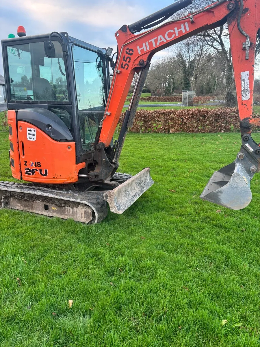 HITACHI 26U - Image 1