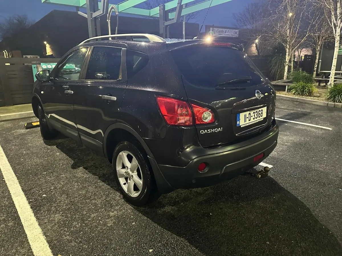 Nissan Qashqai 2011 - Image 2