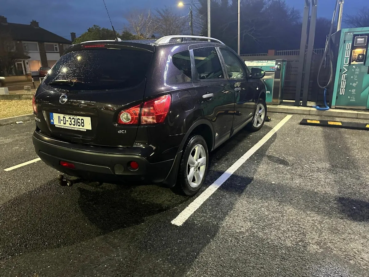 Nissan Qashqai 2011 - Image 3