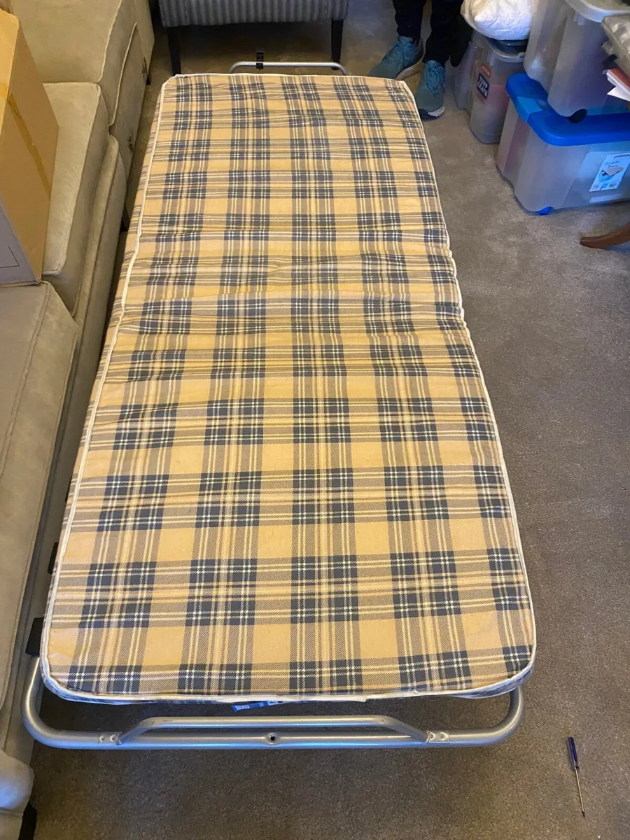 Bed ( fold out bed) - Image 3