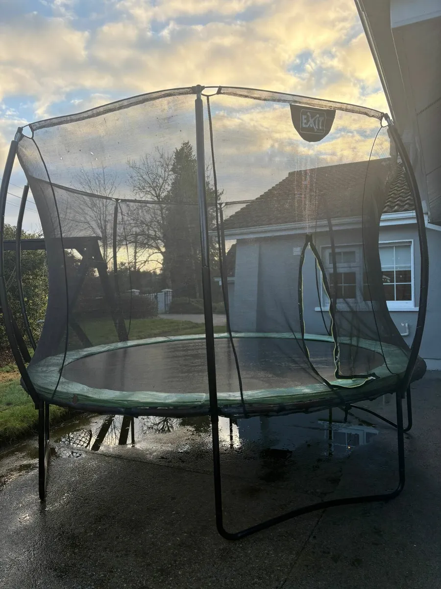 Trampoline - Image 1