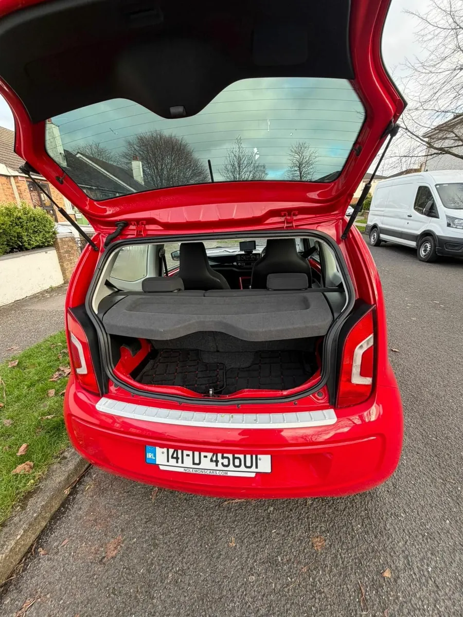 Volkswagen up! 2014 – Automatic | Petrol | Red - Image 4