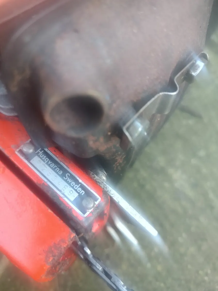 Husqvarna 280s Chainsaw - Image 2