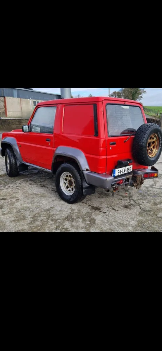 94 daihatsu fourtrak - Image 4