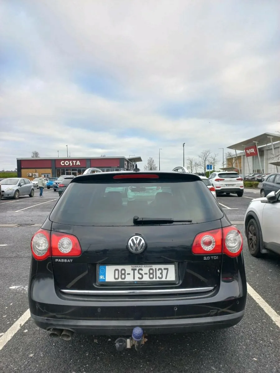 VW Passat Estate SEL 2.0 Auto 170 HP - Image 3