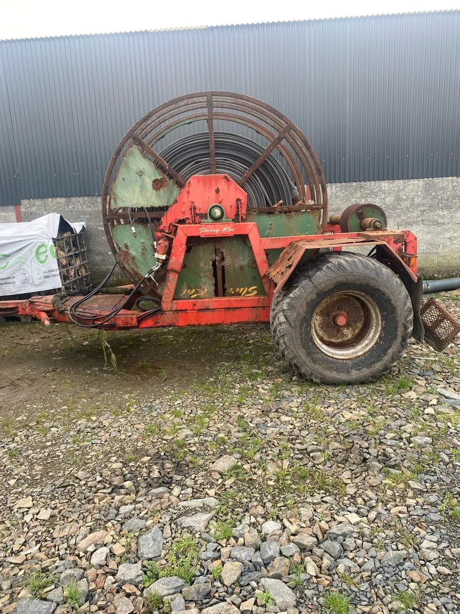Hose and reeler - Image 2