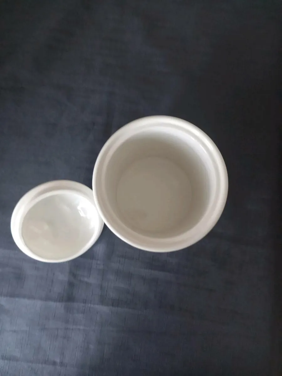 Royal Winton Cookie Jar With Lid - Image 2