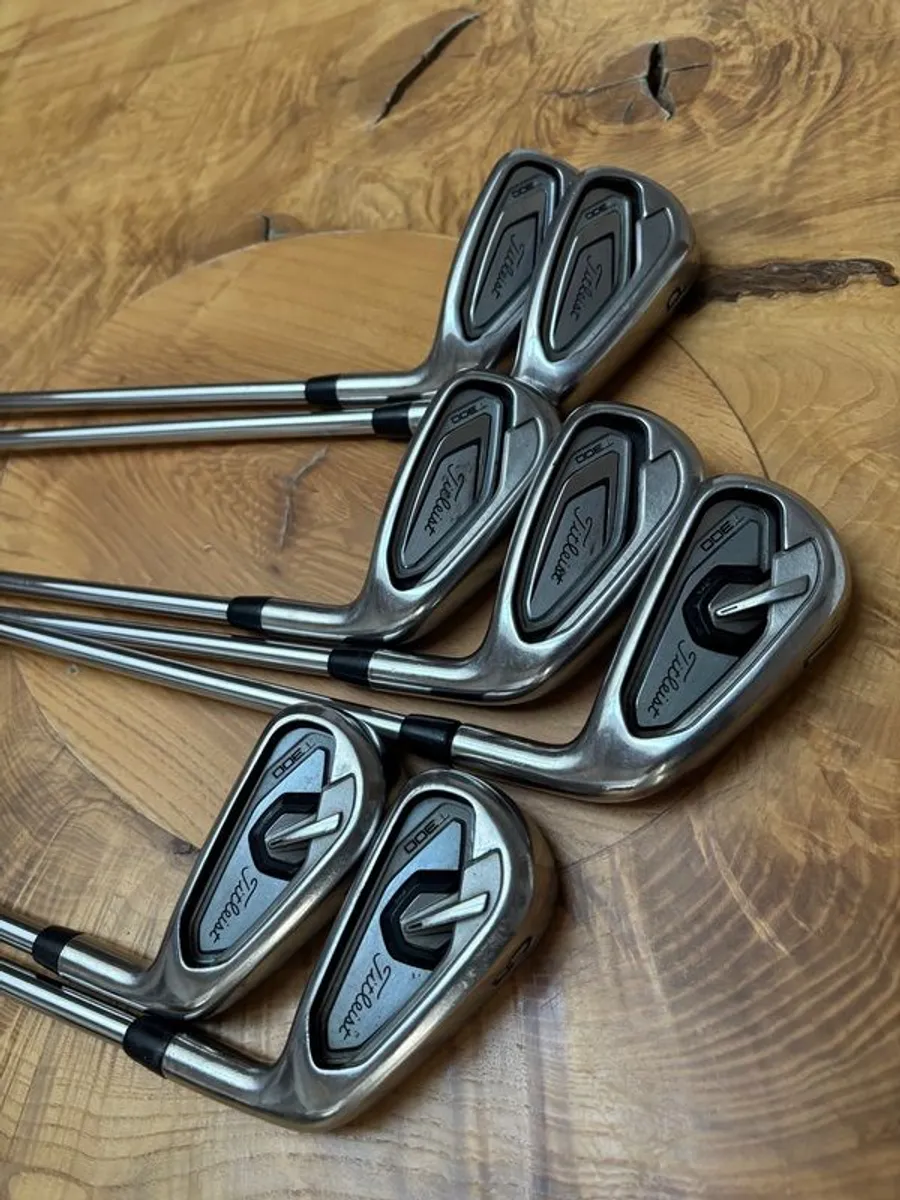 Titleist T300 Iron Set - Image 1