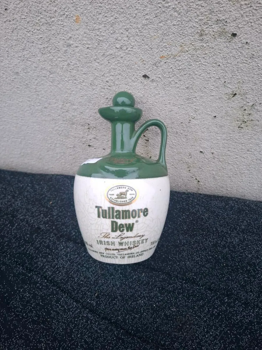 Vintage tullamore dew bottle postage possible