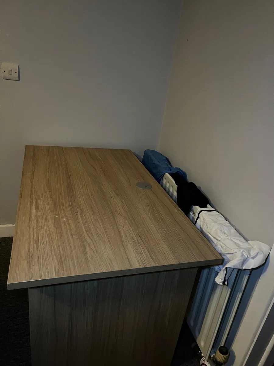 Desk - Image 1