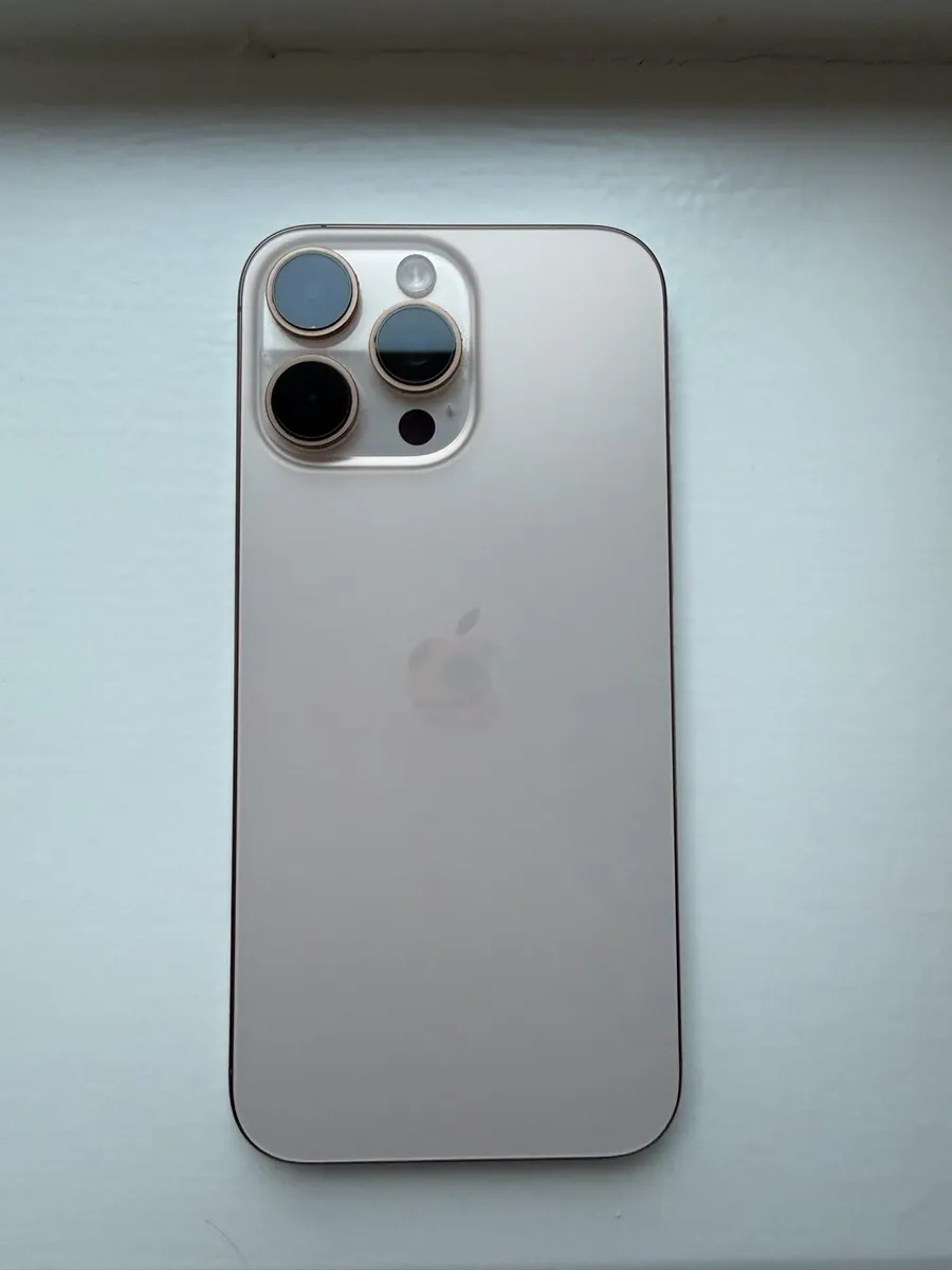 iPhone 16 pro max 256g - Image 1