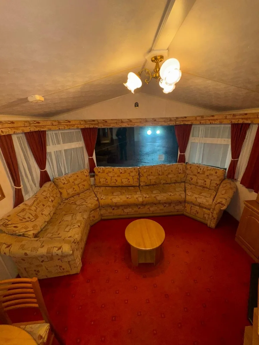 Willerby Salisbury 35x12 2 Bedrooms - Image 3