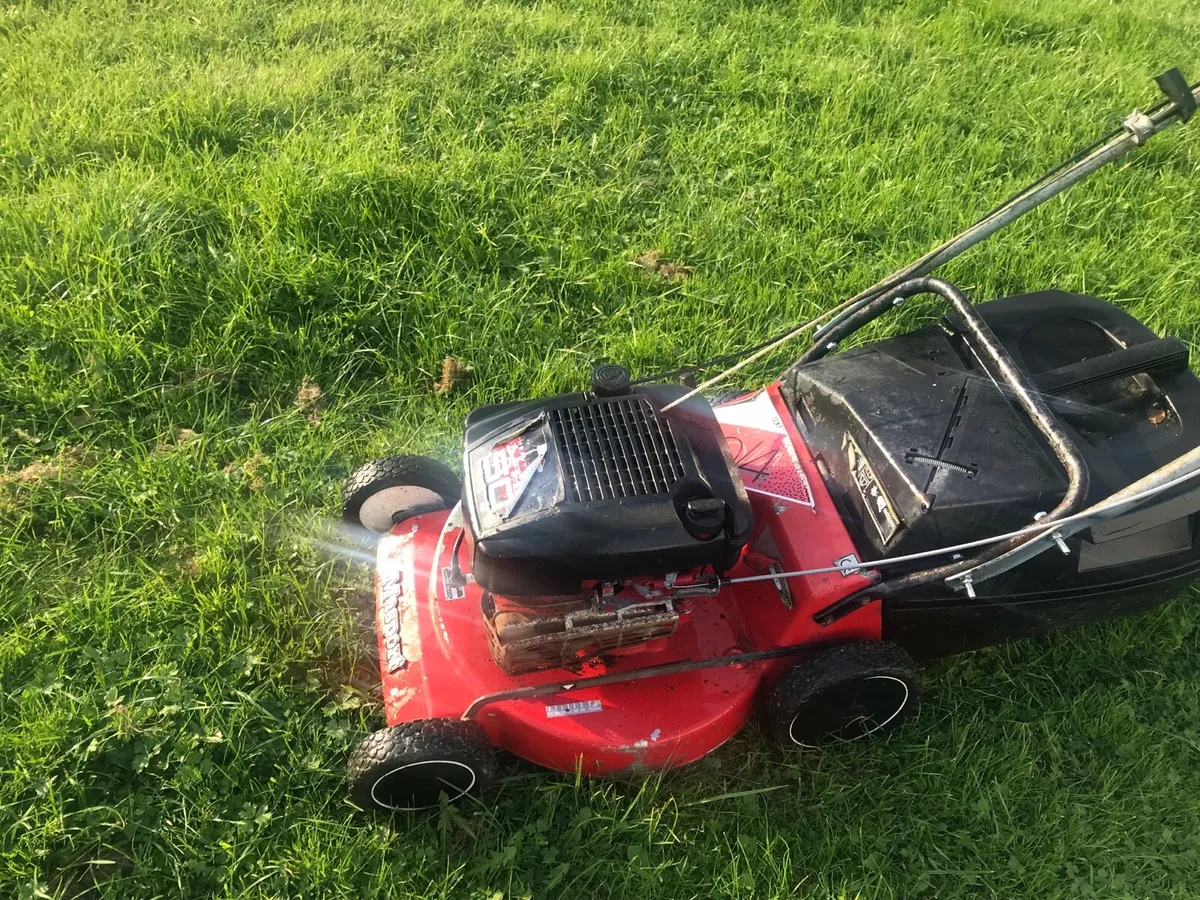 Rover lawnmower For sale - Image 4