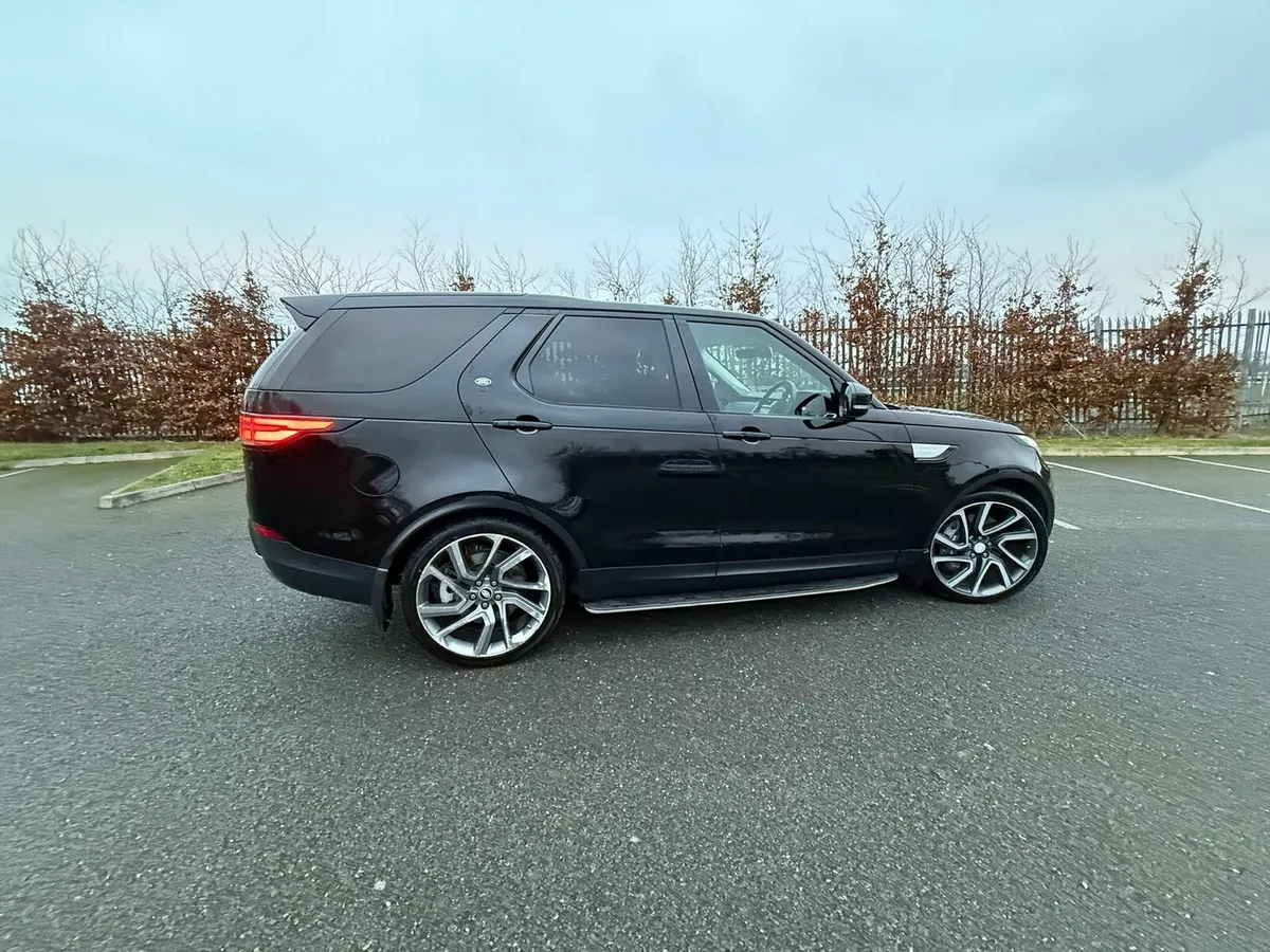 2019 Land Rover Discovery Crewcab 3.0 SDV6 HSE - Image 1