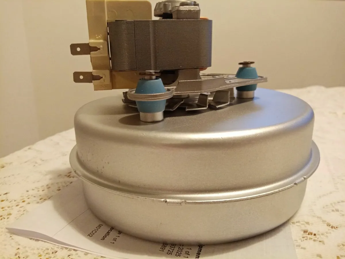 Ideal Classic Gas Boiler Fan Assembly 171461 - Image 1