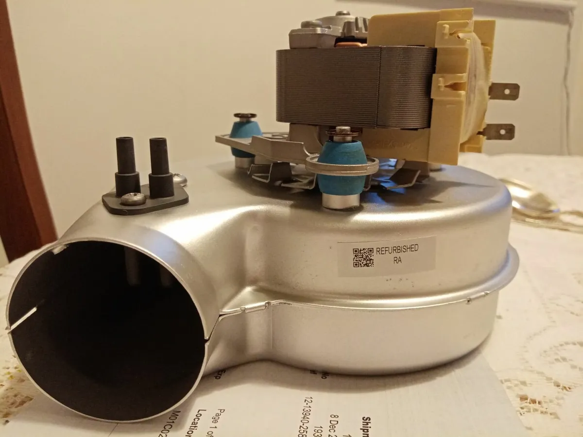 Ideal Classic Gas Boiler Fan Assembly 171461 - Image 3