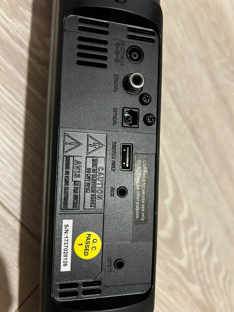 JVC Soundbar (Bluetooth or wired) TH-W513B - Image 2