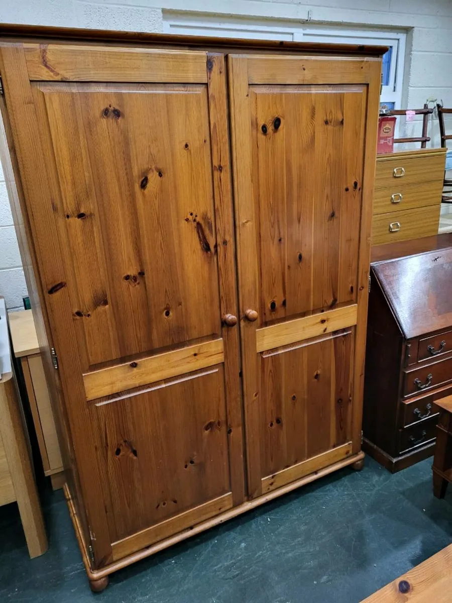 A good large pine wardrobe - Image 1