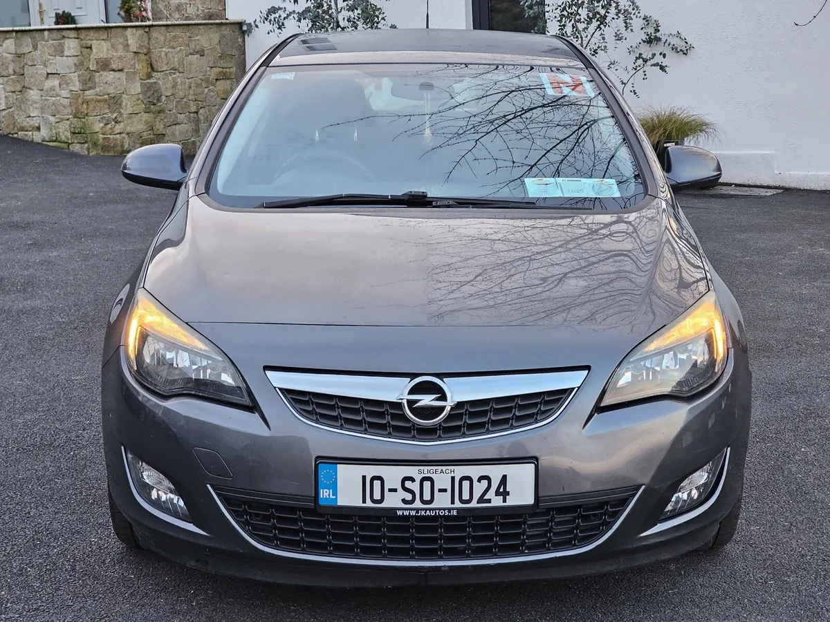 Opel Astra - Image 2